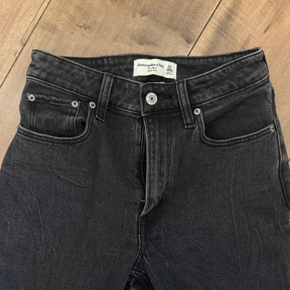 Abercrombie & Fitch The Mom High Rise Jeans, Curve Love